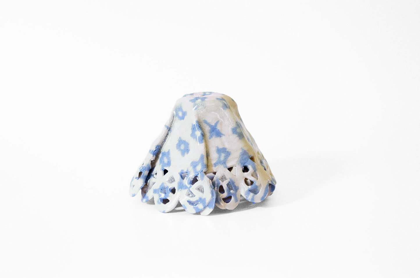 Nerikomi Floral Pattern Lace Candle Holder