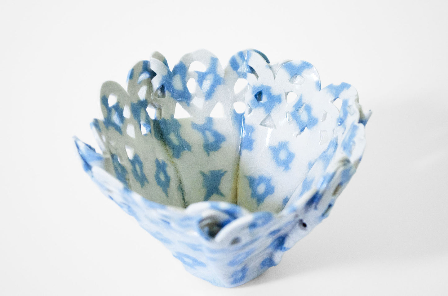 Nerikomi Floral Pattern Lace Candle Holder