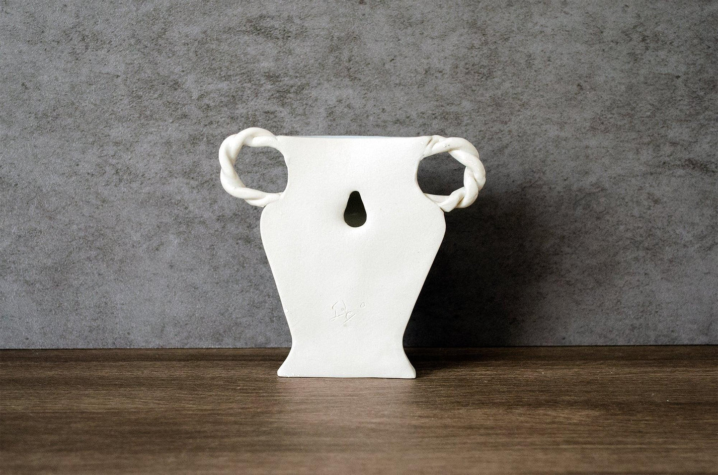 Amphora Wall Vase Saori M Stoneware