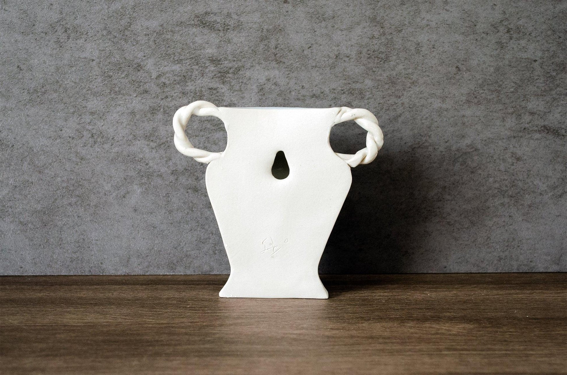 Amphora Wall Vase Saori M Stoneware