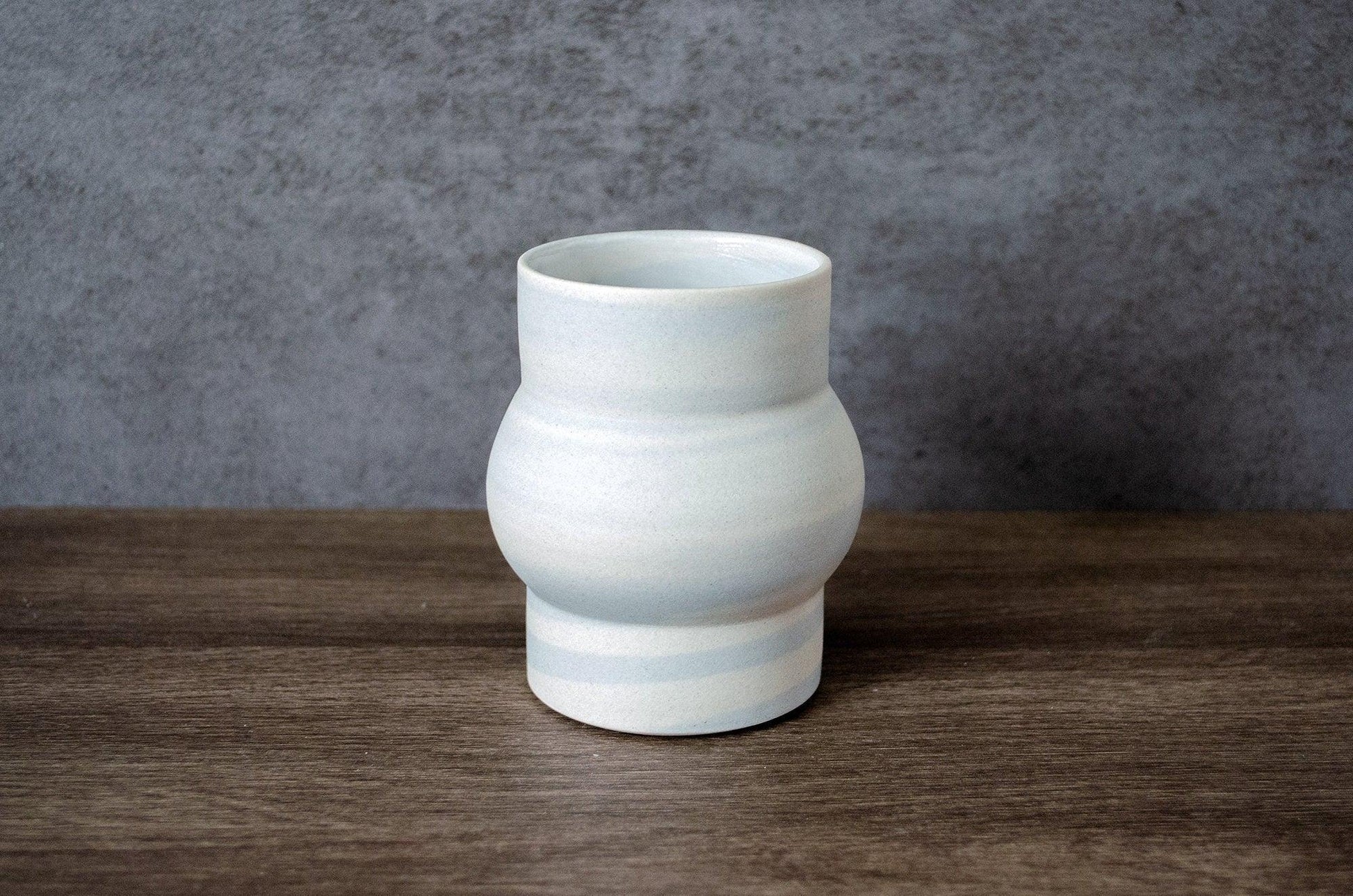 Curved Flower Vase Saori M Stoneware