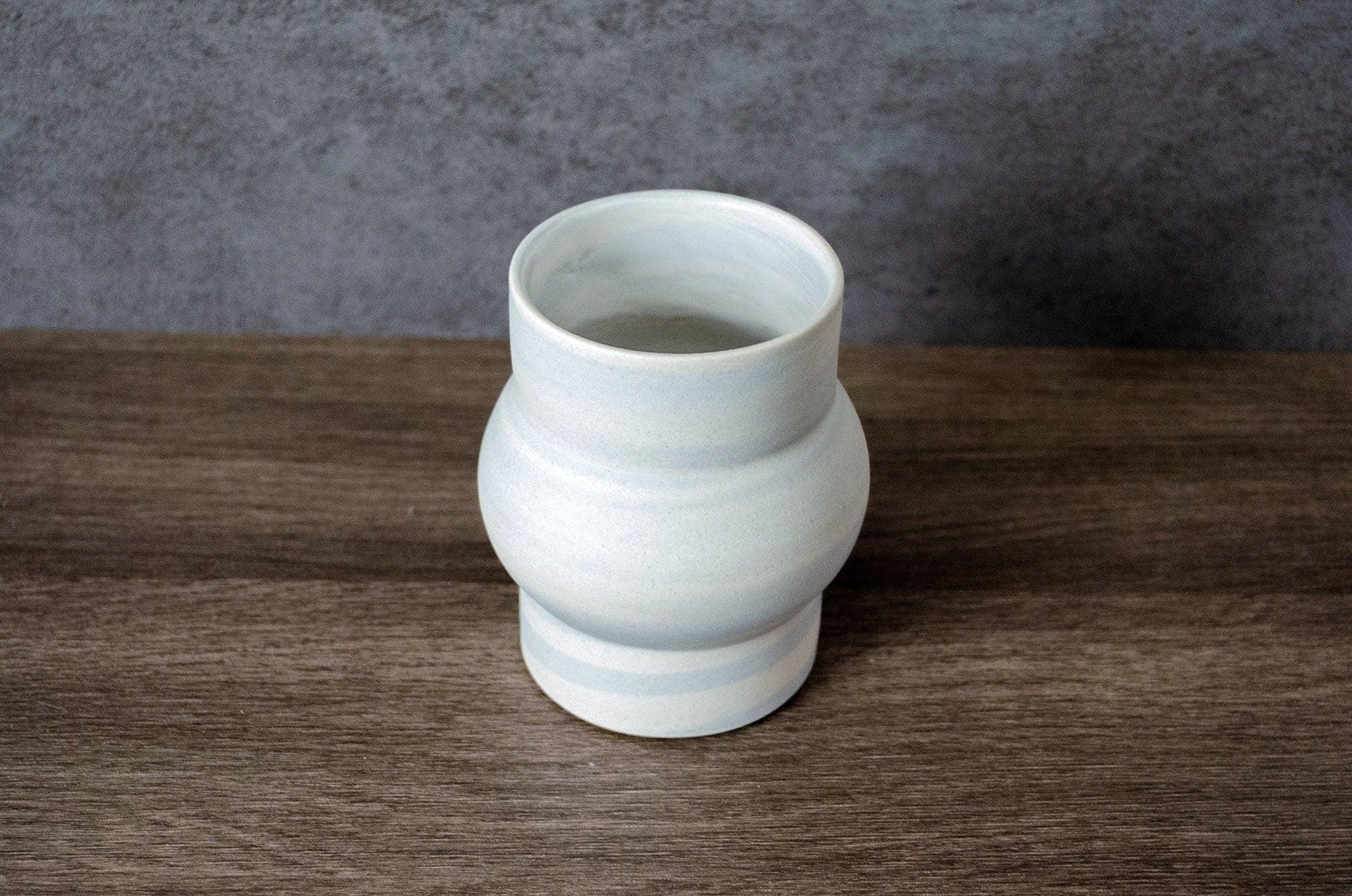 Curved Flower Vase Saori M Stoneware