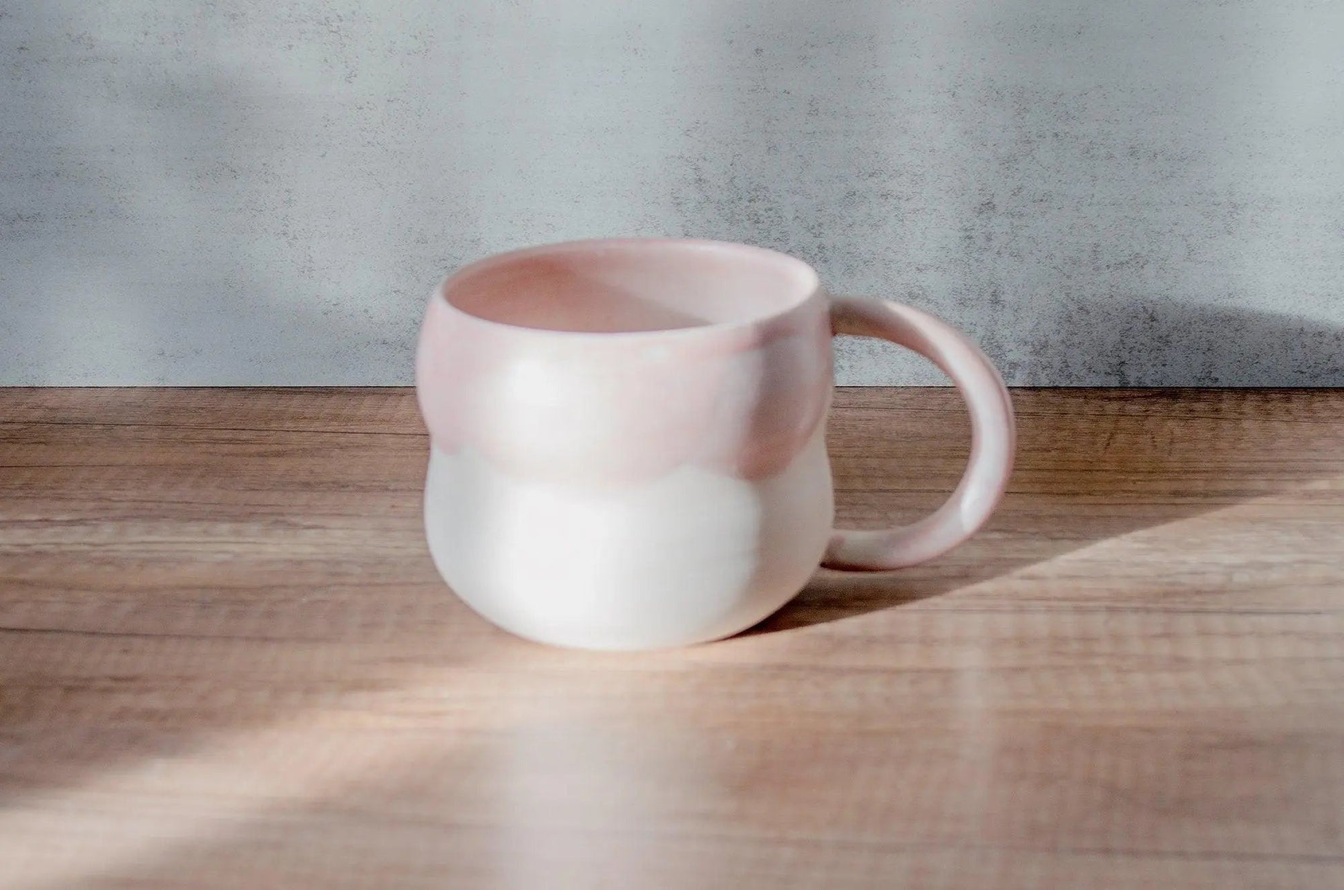 Wavy Mug - Saori M Stoneware