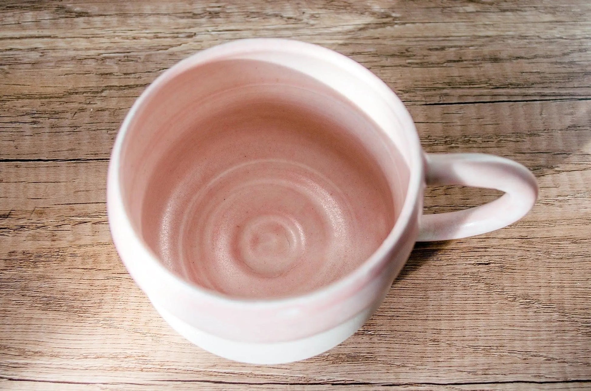 Wavy Mug - Saori M Stoneware