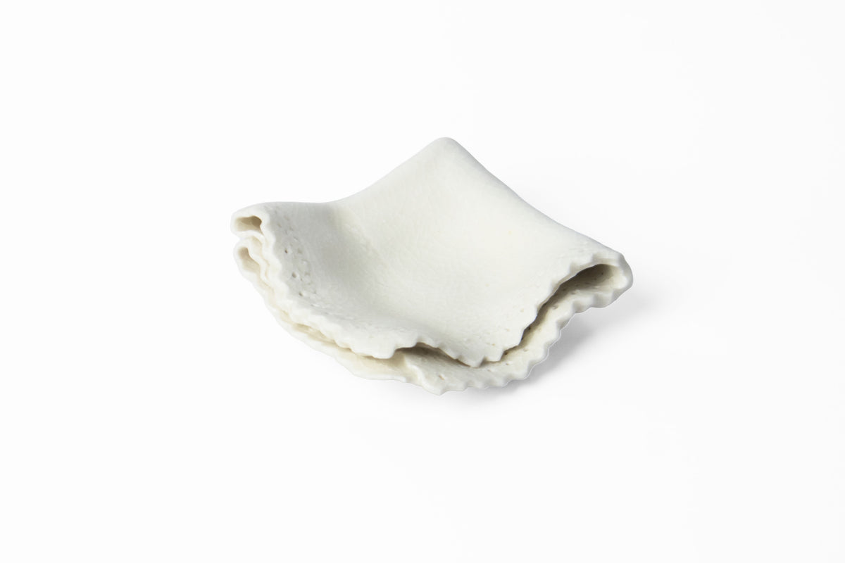 Sugar Frost Handkerchief Dish