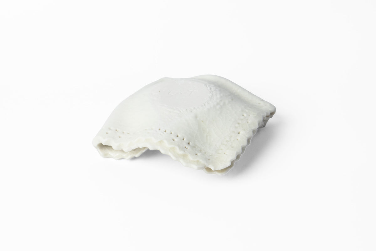 Sugar Frost Handkerchief Dish