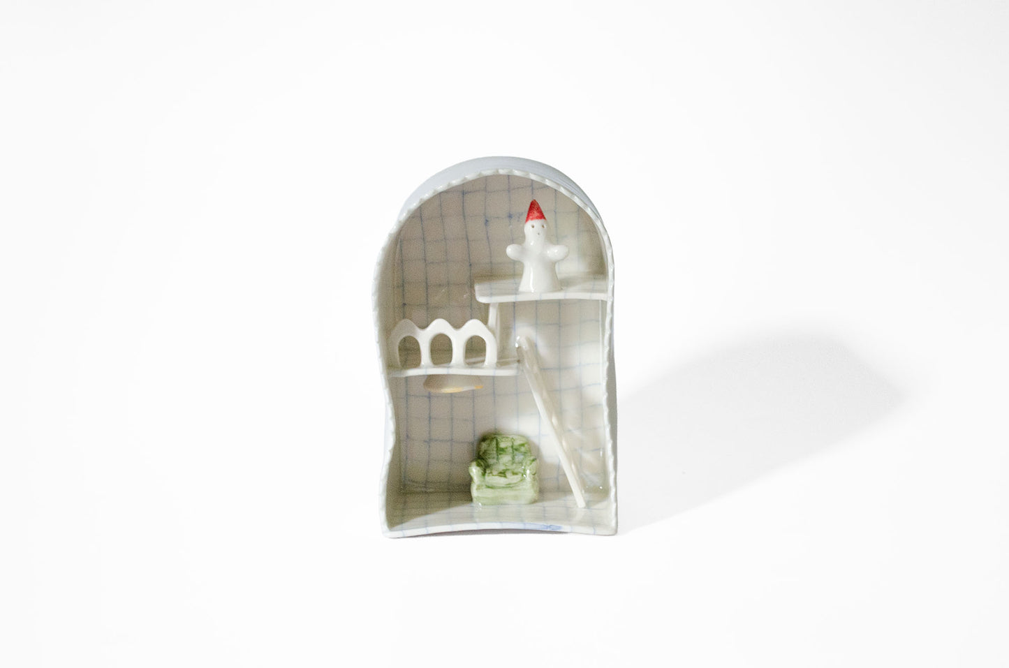 Porcelain Dollhouse (Jewerly Lack)