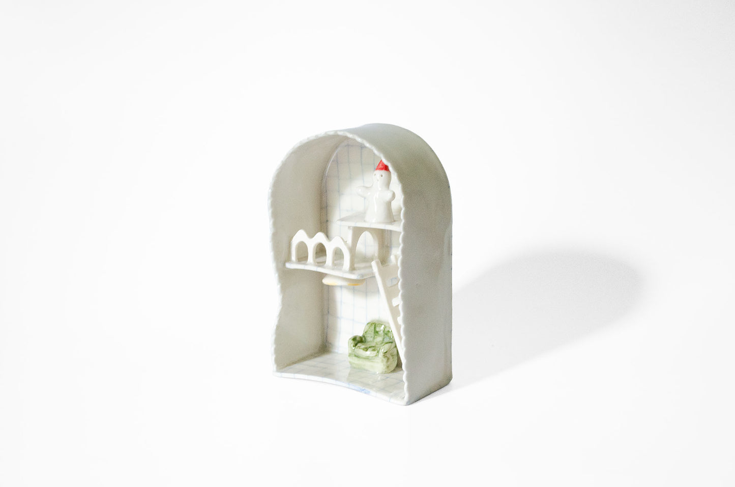 Porcelain Dollhouse (Jewerly Lack)