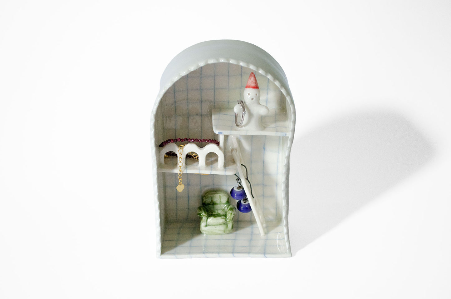 Porcelain Dollhouse (Jewerly Lack)