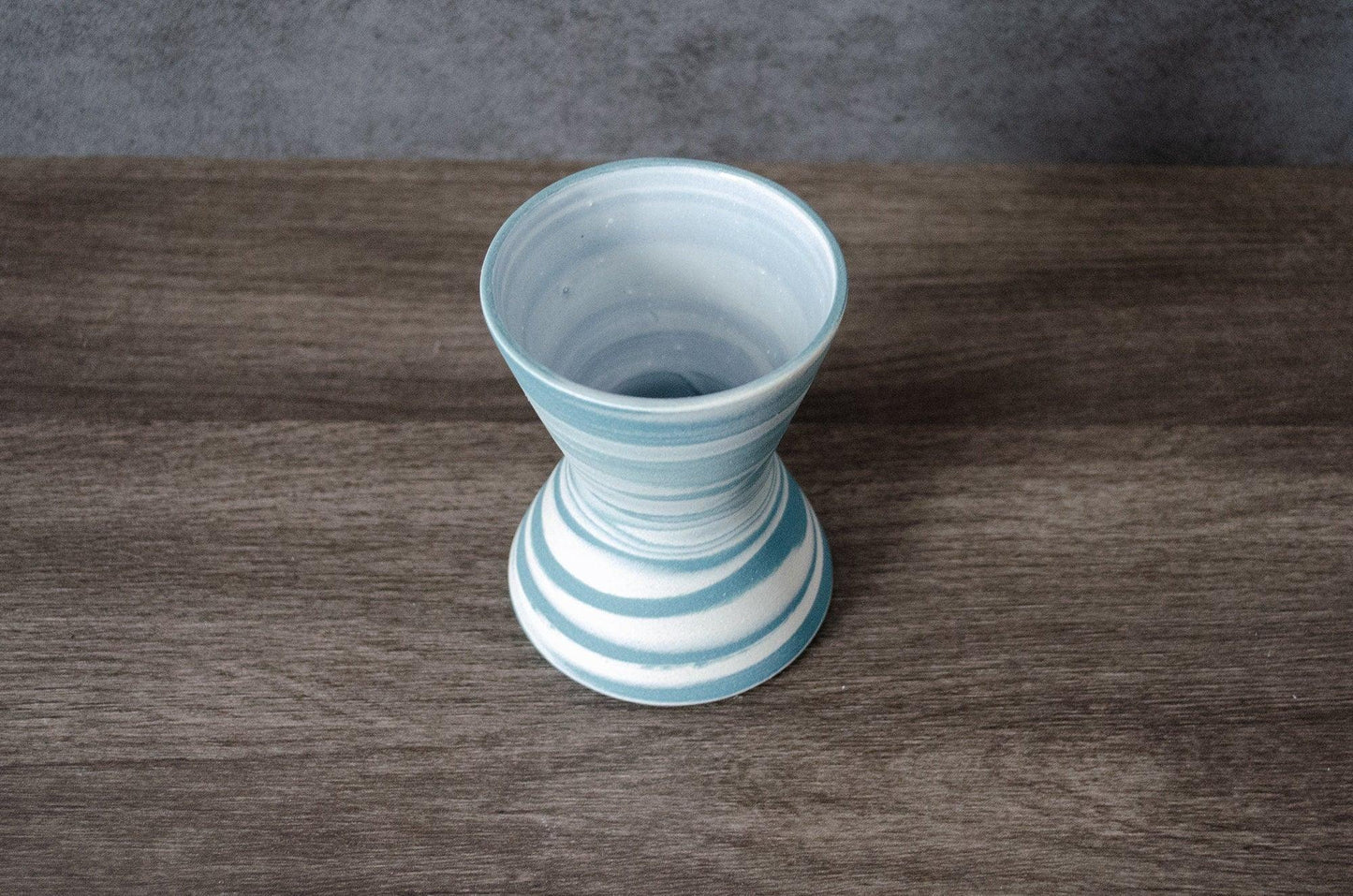Hourglass-shaped Vase Saori M Stoneware